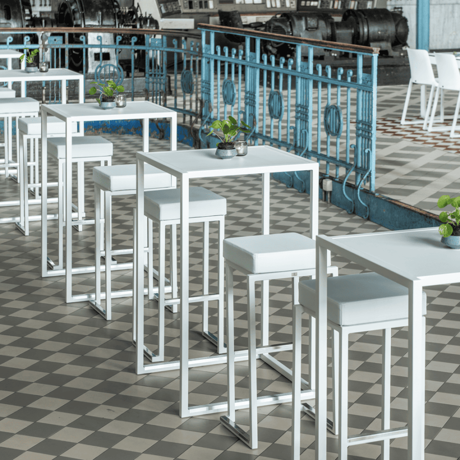 Kubo Smart Bar Stool Insitu 3